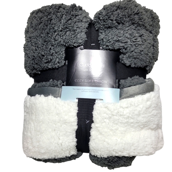 Cuddl Duds Other Cuddl Duds Gray Carve Sherpa Throw Blanket Poshmark